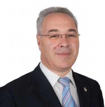 FAUSTO OLIVEIRA